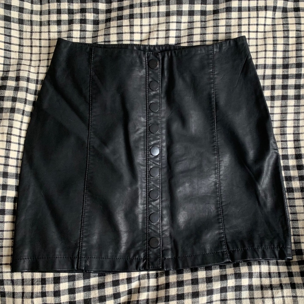 Vegan Leather Skirt - **worn once**